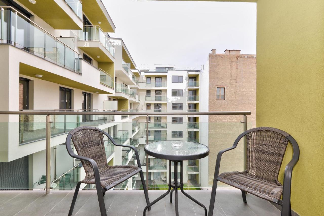 Bp Garden Apartment Budapest Exteriör bild